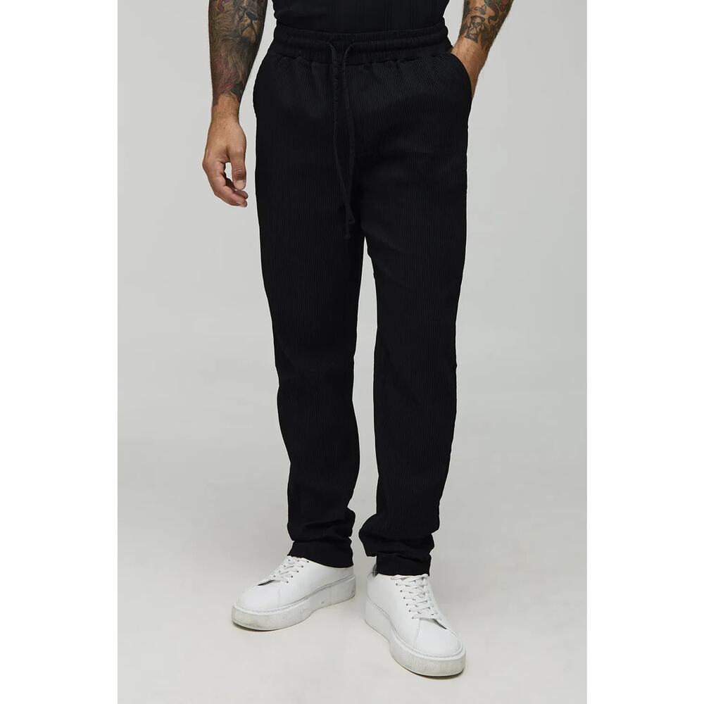 Boohoo Man Black Slim Fit Pleated Trousers Pants Size Small